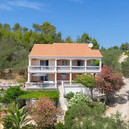 Diana - Five Bedroom House With Terrace And Sea View Tatil Evi Ostrvo Šijak