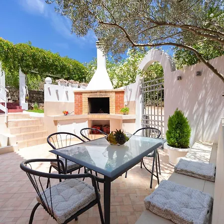 Diana - Five Bedroom House With Terrace And Sea View Tatil Evi *